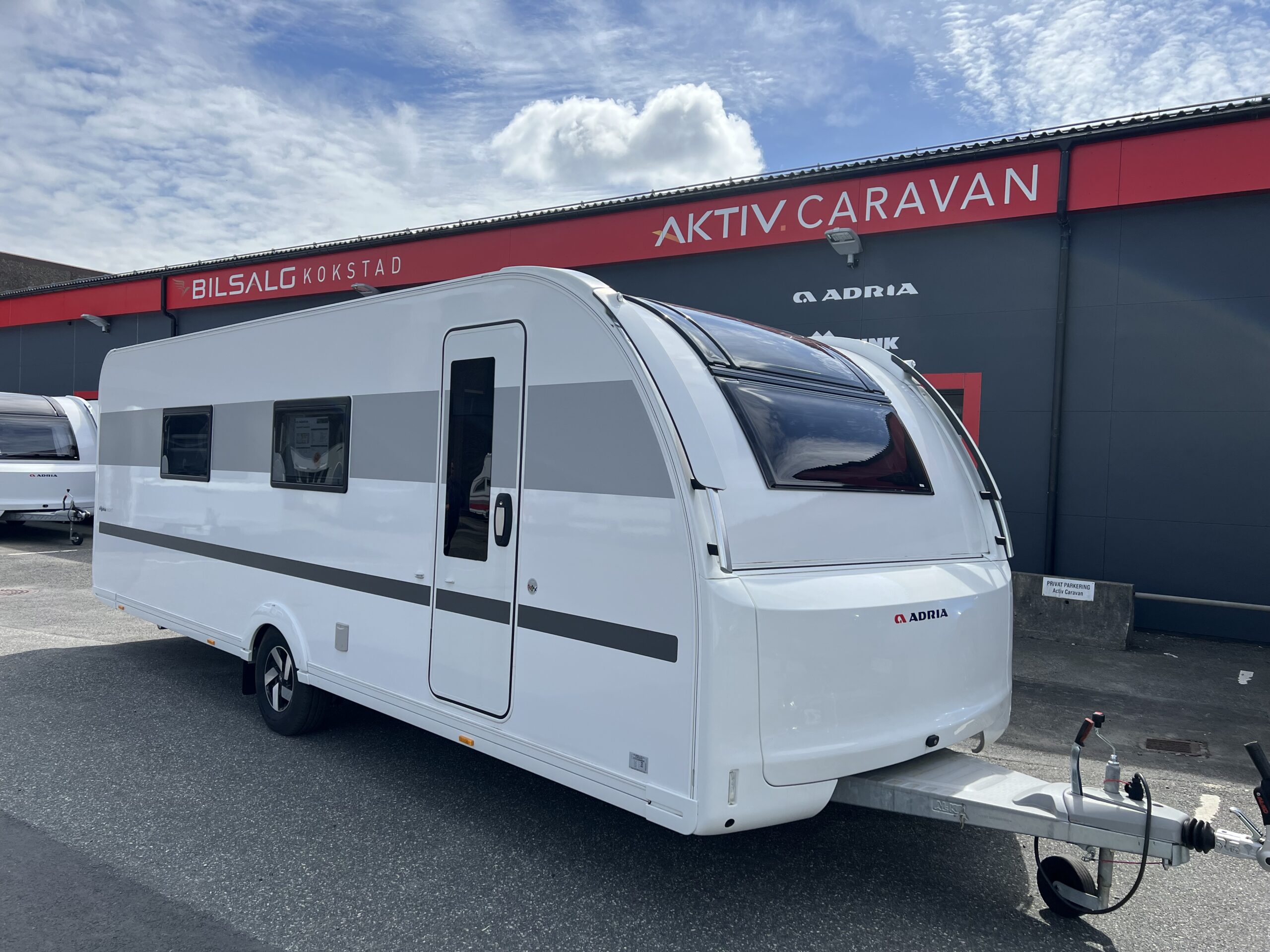 Adria663HT_aktivCaravan