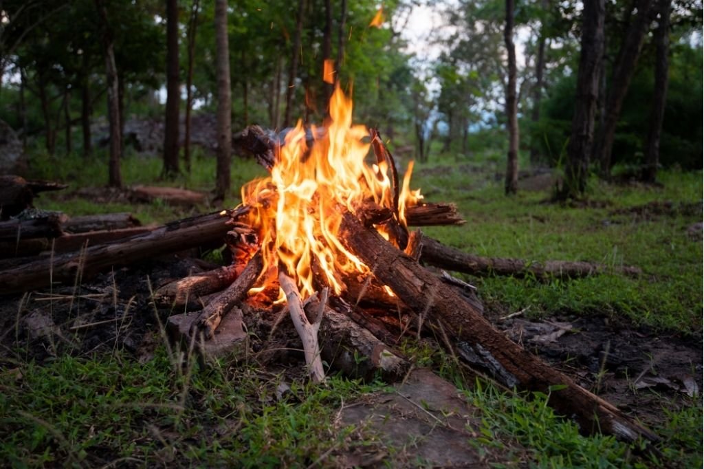 hvordan lage bål